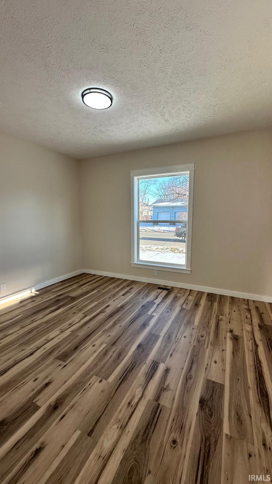 1222 W Franklin Street Elkhart IN 46516