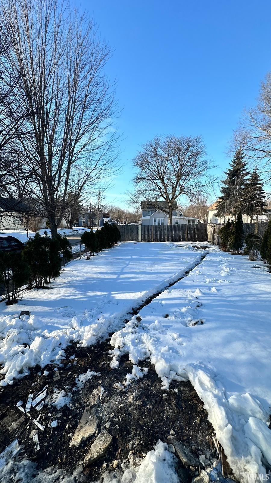 1222 W Franklin Street Elkhart IN 46516