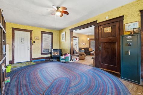 103 W Wayne Street Pierceton IN 46562