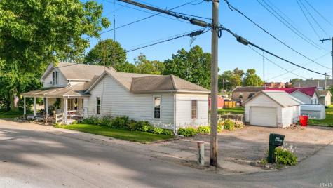 103 W Wayne Street Pierceton IN 46562