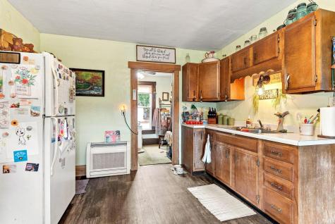 103 W Wayne Street Pierceton IN 46562