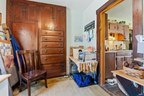 103 W Wayne Street Pierceton IN 46562