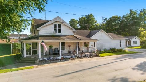 103 W Wayne Street Pierceton IN 46562