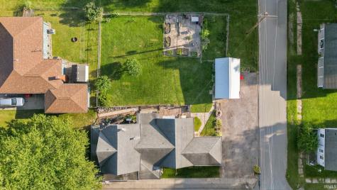 103 W Wayne Street Pierceton IN 46562
