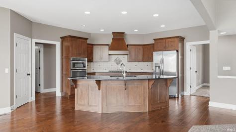 1568 White Coral Court Fort Wayne IN 46814