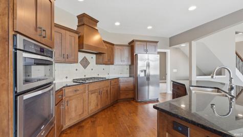 1568 White Coral Court Fort Wayne IN 46814