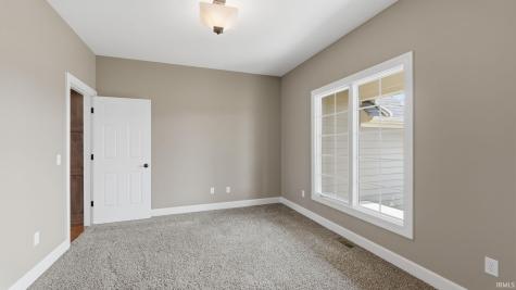 1568 White Coral Court Fort Wayne IN 46814