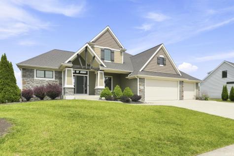 1568 White Coral Court Fort Wayne IN 46814