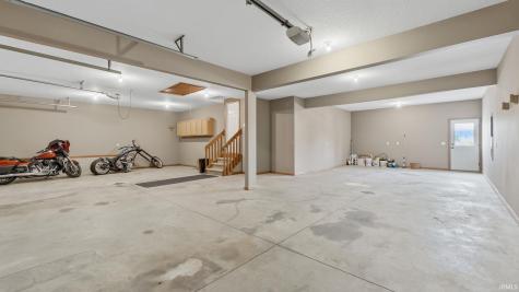 1568 White Coral Court Fort Wayne IN 46814