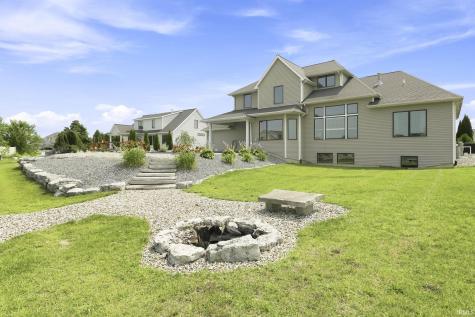1568 White Coral Court Fort Wayne IN 46814