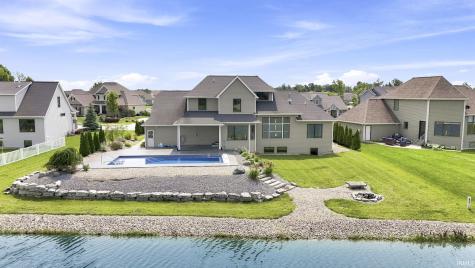1568 White Coral Court Fort Wayne IN 46814