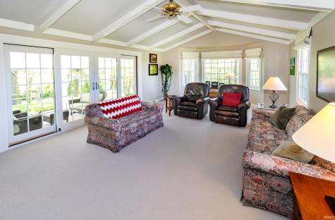 1630 Mohr Road Evansville IN 47720