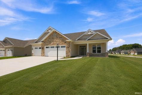 2977 Casaluna Court Fort Wayne IN 46818