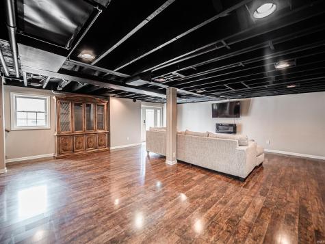 3723 Stringtown Road Evansville IN 47711