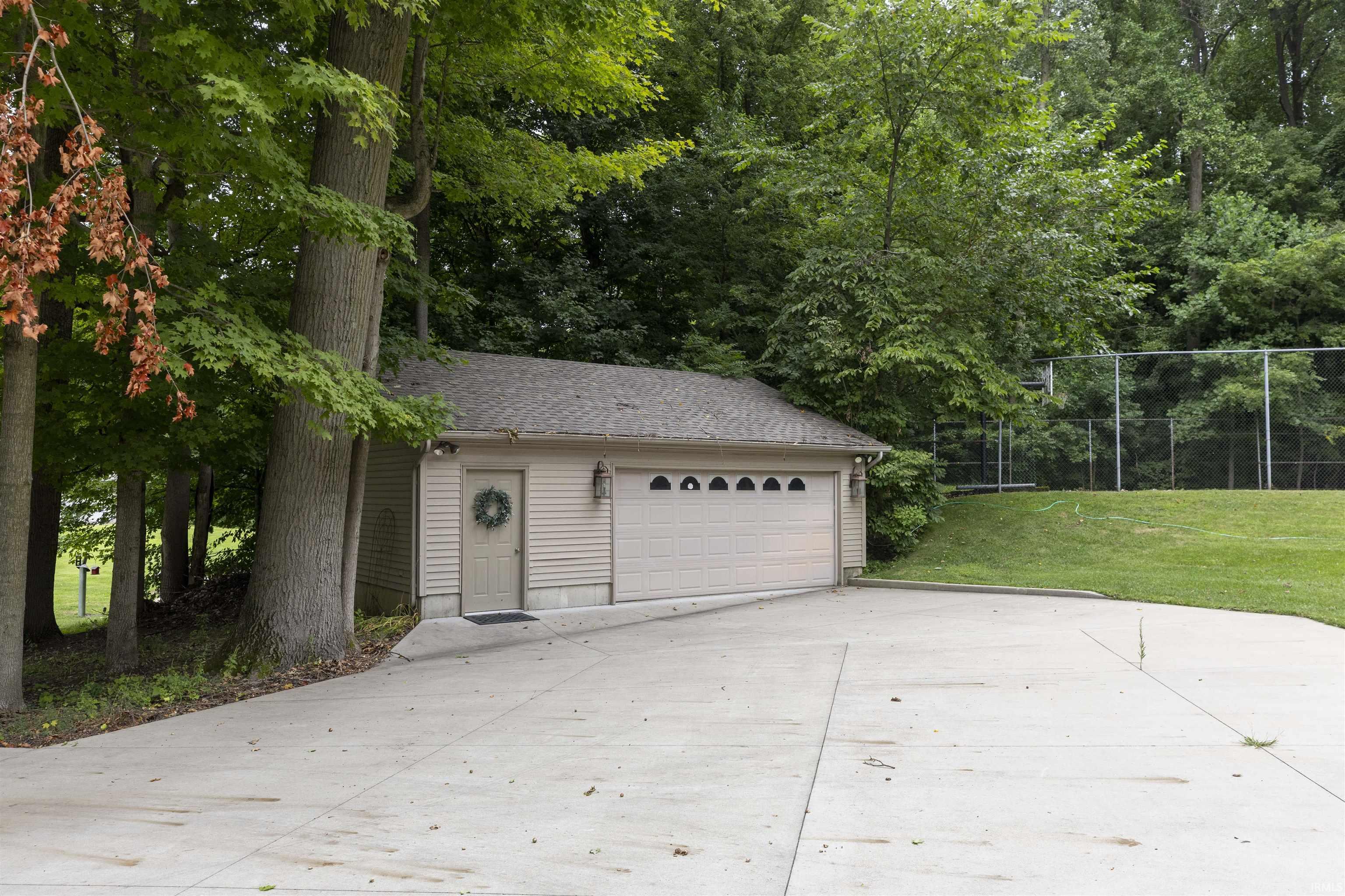 22377 Madison Road South Bend IN 46614
