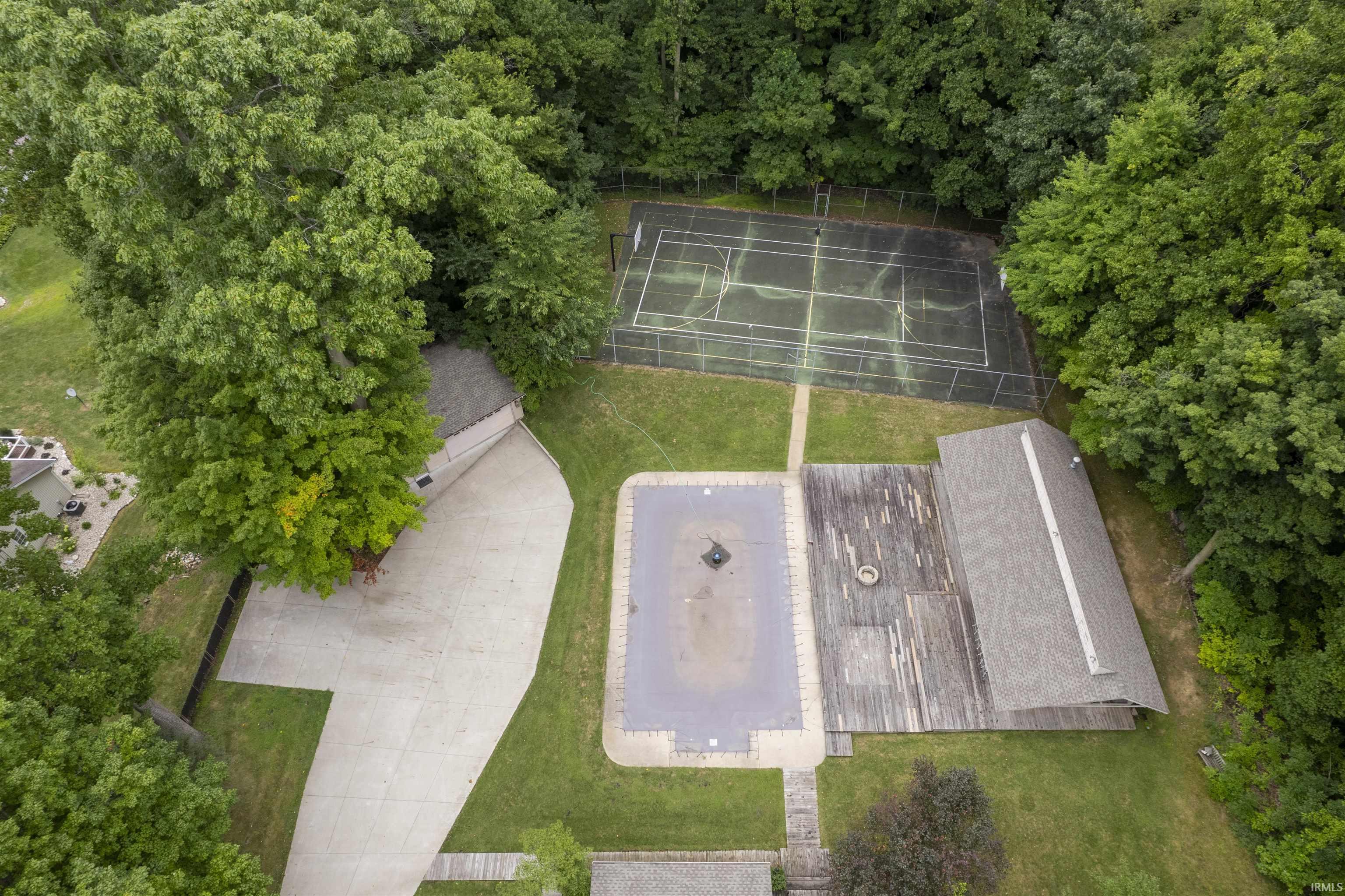 22377 Madison Road South Bend IN 46614