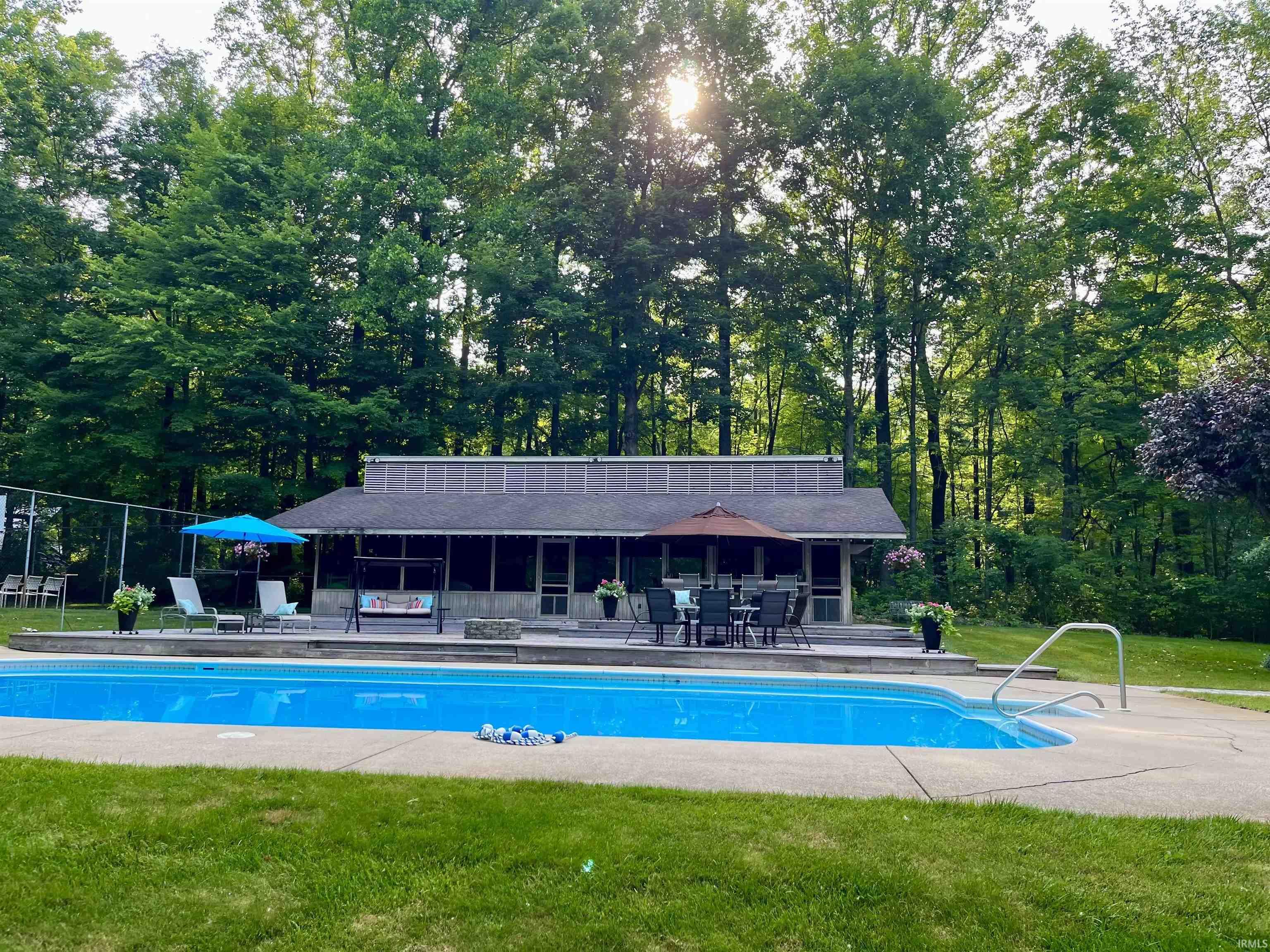 22377 Madison Road South Bend IN 46614