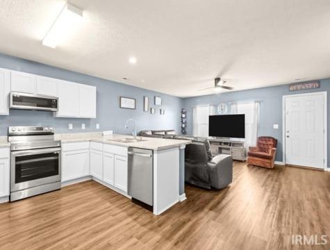 1391 N Gregg Drive Albany IN 47320