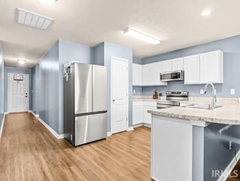 1391 N Gregg Drive Albany IN 47320