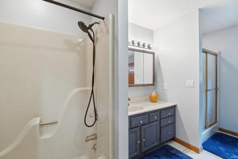 9619 E 325 N Lafayette IN 47905