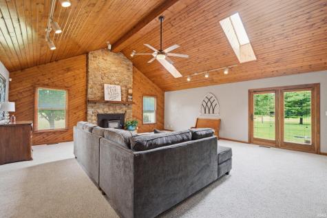 9619 E 325 N Lafayette IN 47905