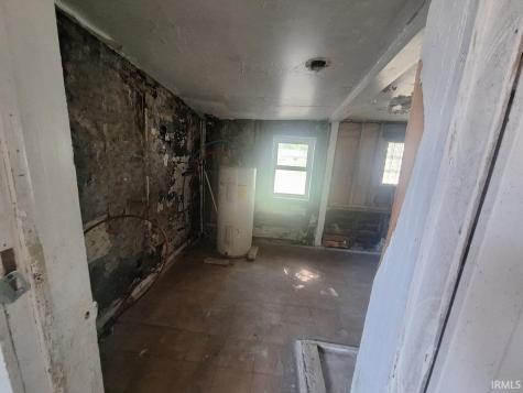 2209 E Lynn Street Anderson IN 46016