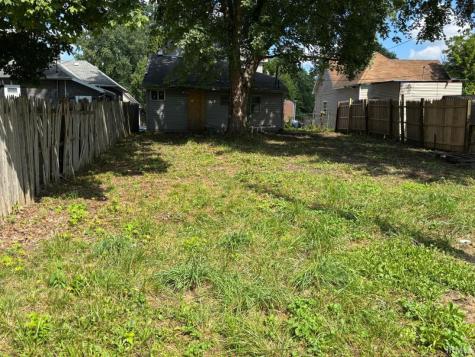 2209 E Lynn Street Anderson IN 46016