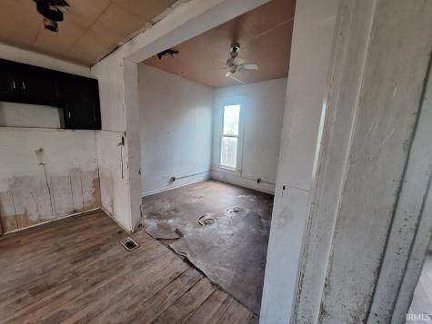 2209 E Lynn Street Anderson IN 46016