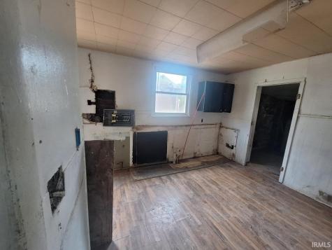 2209 E Lynn Street Anderson IN 46016