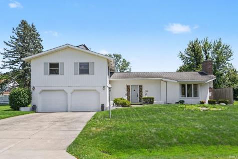 52266 N Tally Ho Drive South Bend IN 46635