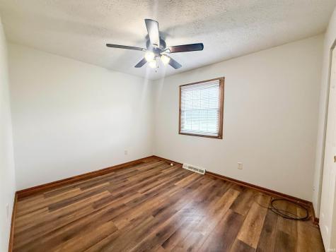 1323 W 200 S Warsaw IN 46580
