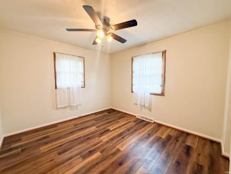 1323 W 200 S Warsaw IN 46580