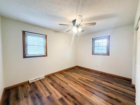 1323 W 200 S Warsaw IN 46580