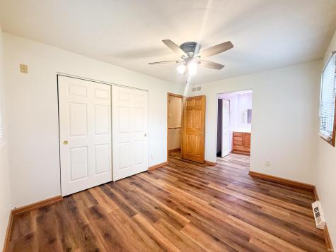 1323 W 200 S Warsaw IN 46580