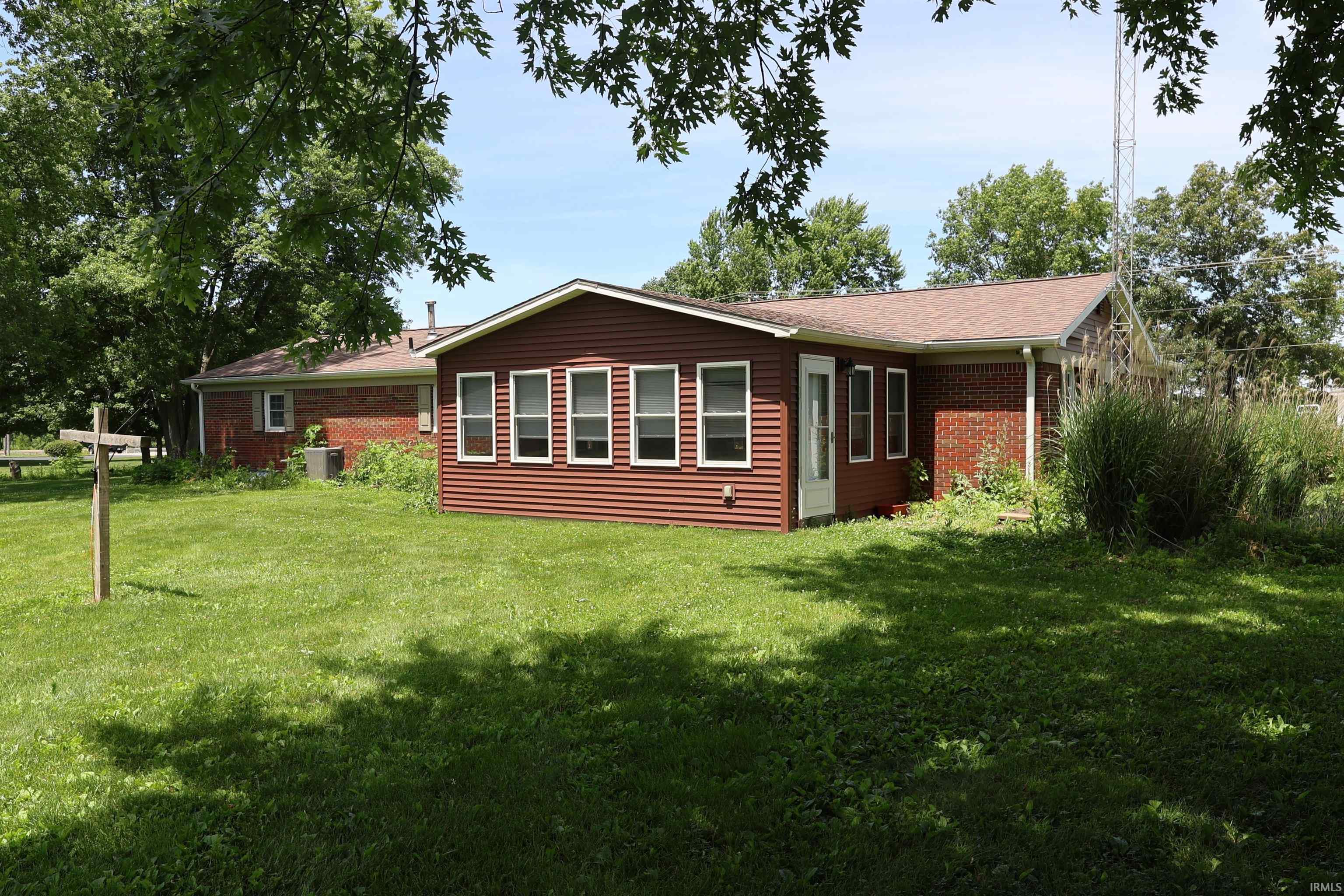 1323 W 200 S Warsaw IN 46580