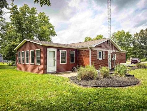 1323 W 200 S Warsaw IN 46580