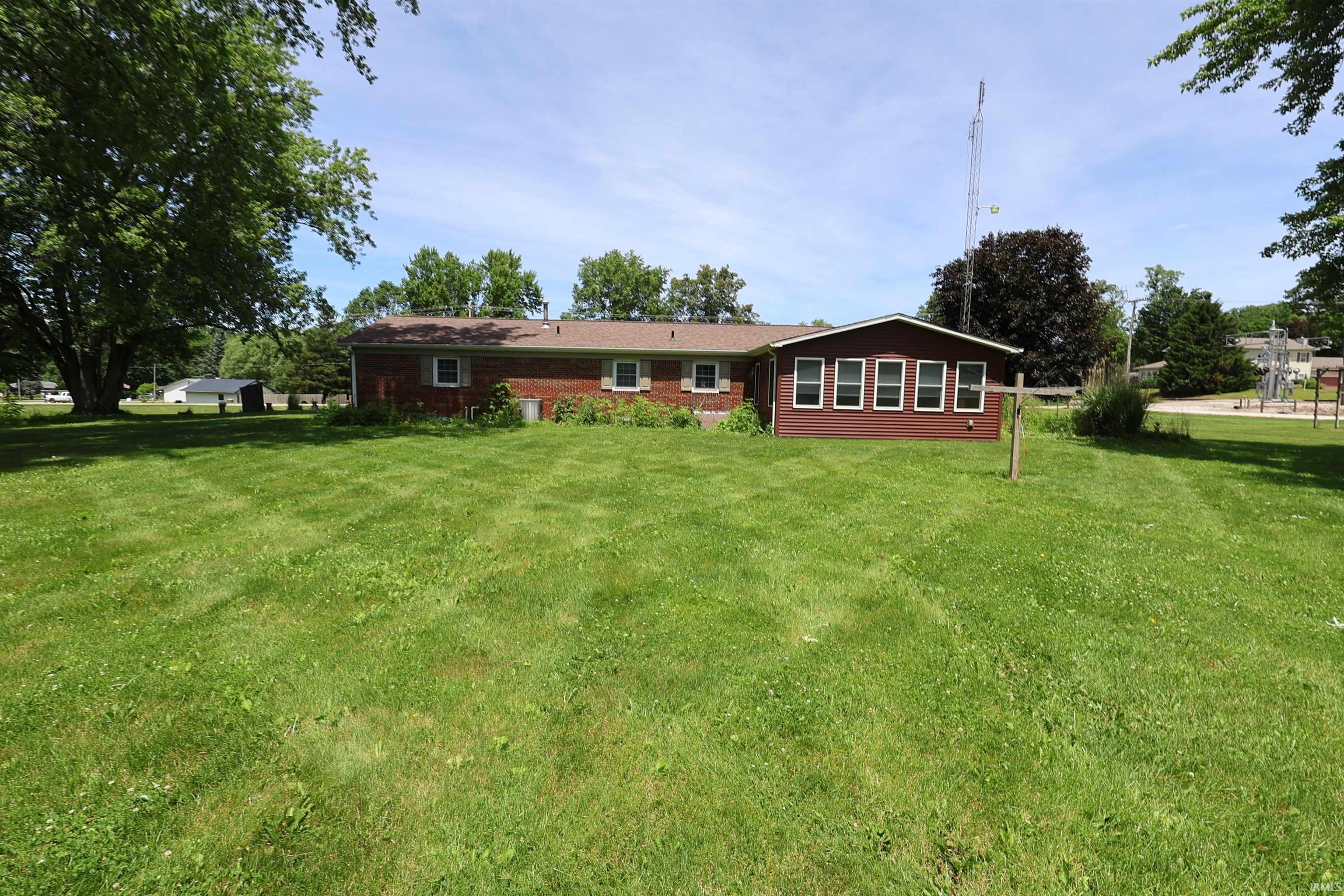 1323 W 200 S Warsaw IN 46580