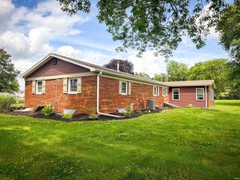 1323 W 200 S Warsaw IN 46580