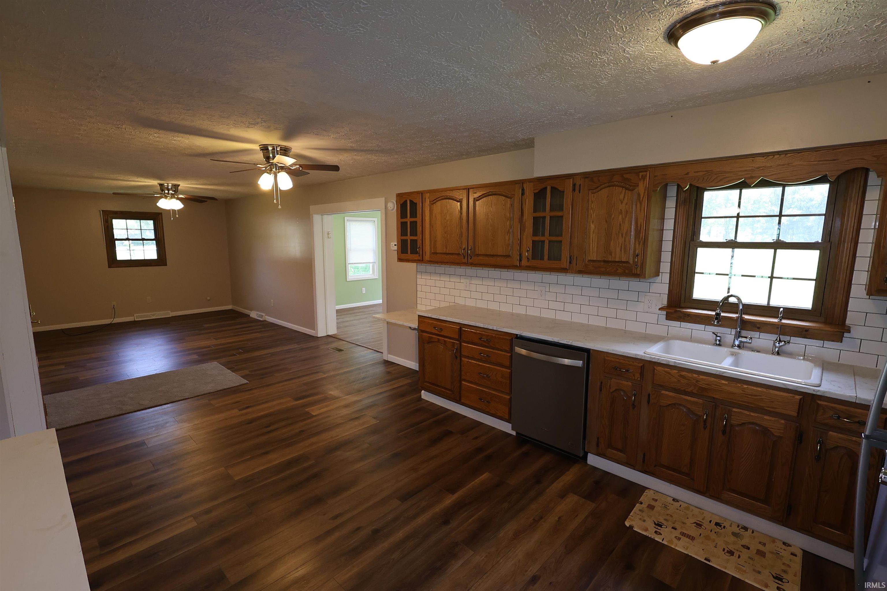 1323 W 200 S Warsaw IN 46580
