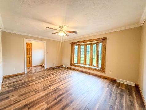 1323 W 200 S Warsaw IN 46580