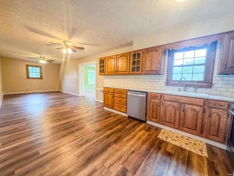 1323 W 200 S Warsaw IN 46580