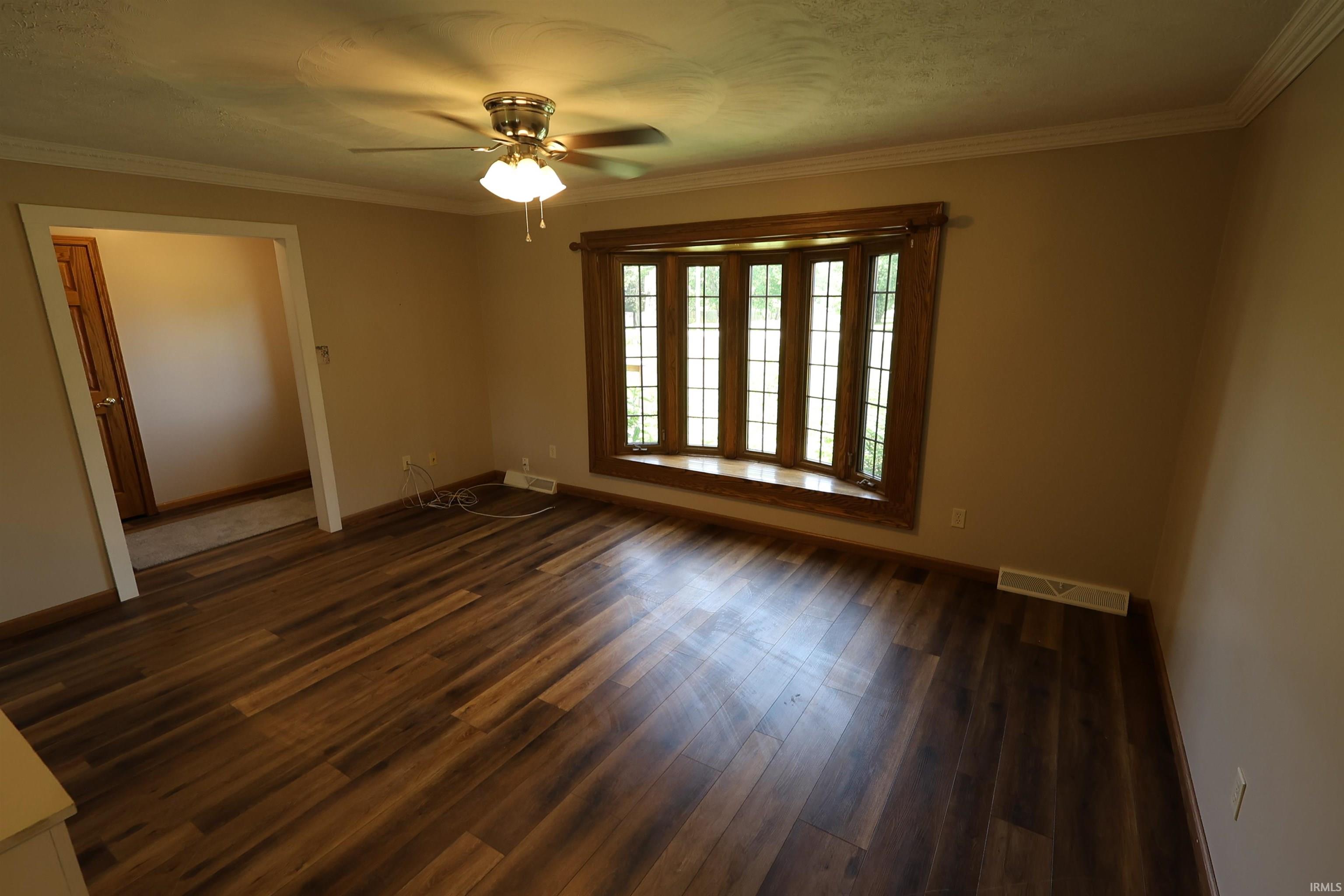 1323 W 200 S Warsaw IN 46580
