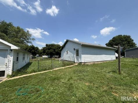 101 S Harrison Street Carthage IN 46115