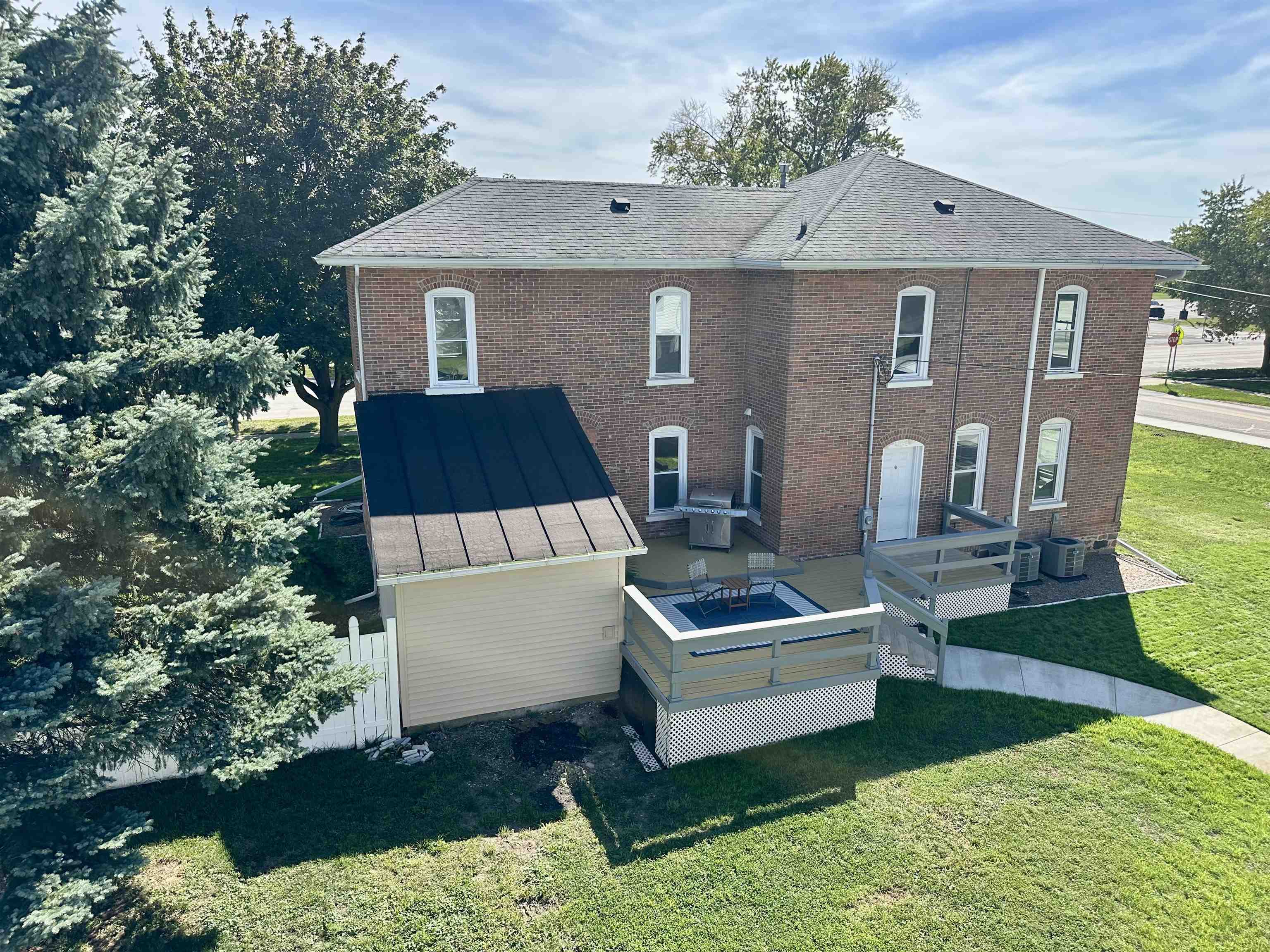 406 W Toledo Street Fremont IN 46737