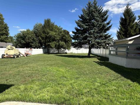 406 W Toledo Street Fremont IN 46737