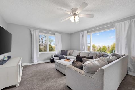 26 Clearview Drive Bedford IN 47421