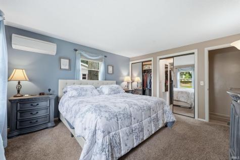 1008 Orlando Drive Fort Wayne IN 46825