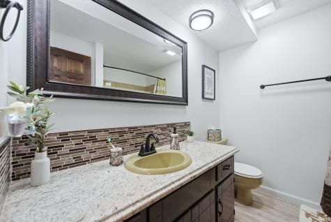 1008 Orlando Drive Fort Wayne IN 46825