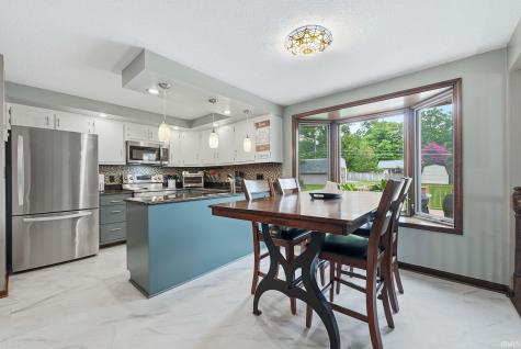 1008 Orlando Drive Fort Wayne IN 46825