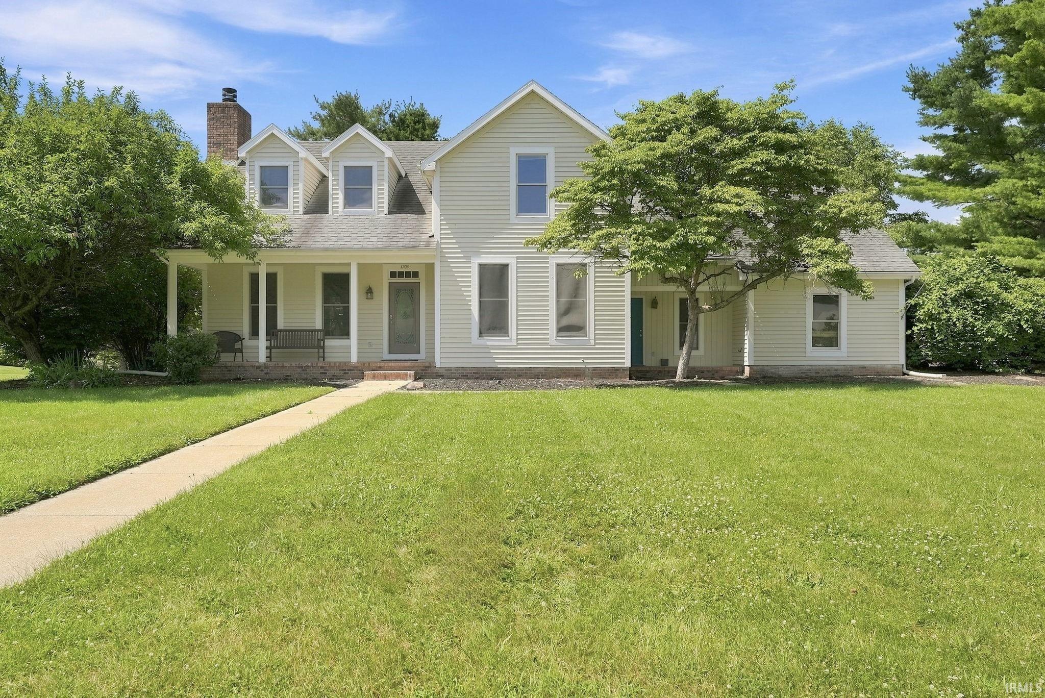 1709 S Walnut Drive Warsaw IN 46580